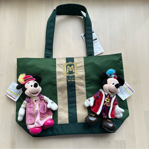 Tokyo DisneySea Hotel Miracosta Bag with Mickey and Minnie Plush Doll Badges